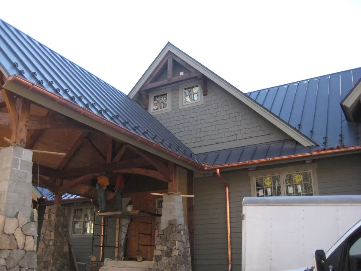 Craftsman Roofing team delivering quality roofing work in Elmhurst
